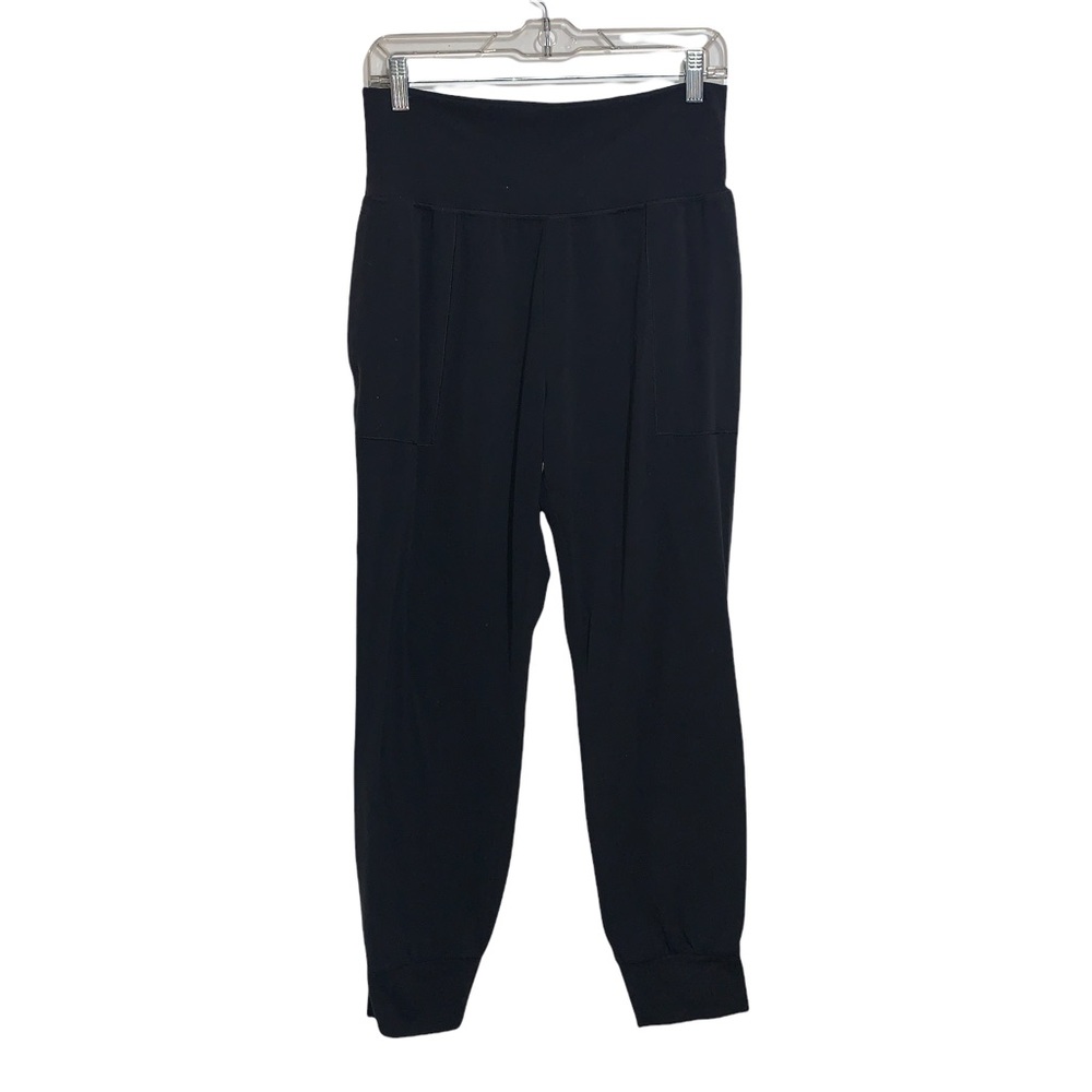 Athleta black salutation jogger powervita size medium